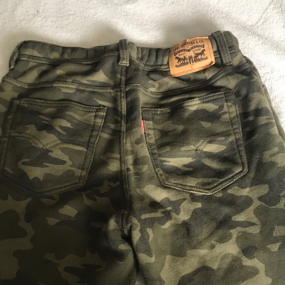 Camo joggers. - Picture 5 of 5